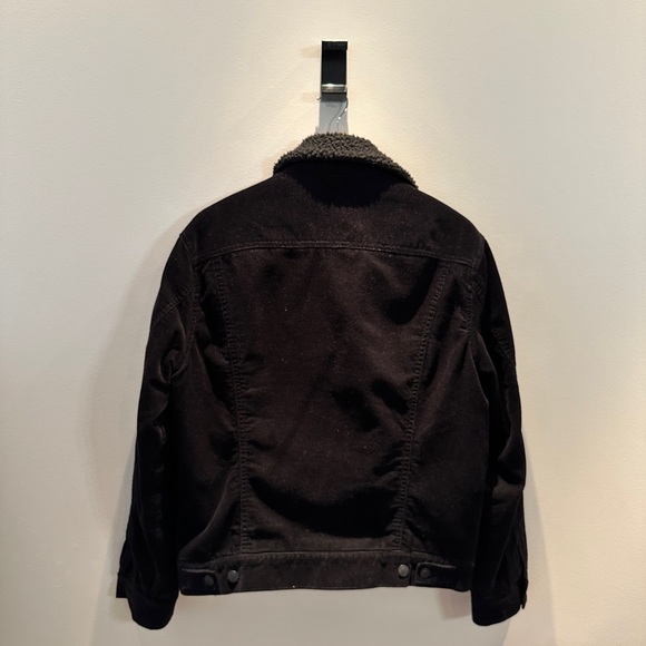 H&M Black Shearling Lined Jeans Jacket - Picture 2 of 2